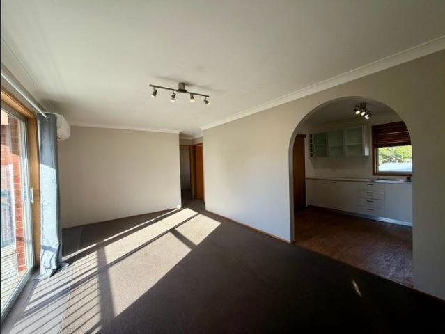 Cozy 2 Bedroom Unit
