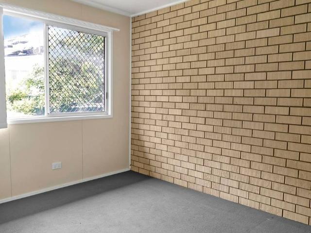 Cozy 2 Bedroom Unit