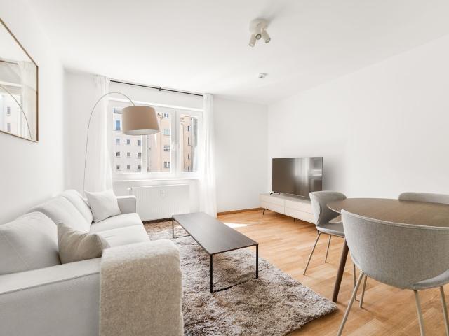 Cozy 2 Bedroom Apartment in Prenzlauer Berg, Berlin Amsterdam Apartments for Rent