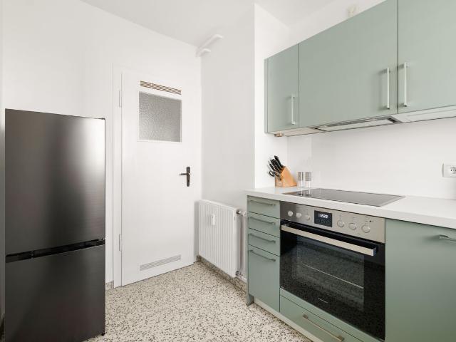 Cozy 2 Bedroom Apartment in Prenzlauer Berg, Berlin Amsterdam Apartments for Rent