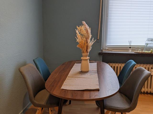 Cozy 2 bedroom apartment Mgladbach, Monchengladbach Amsterdam Apartments for Rent