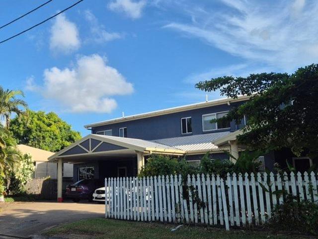 Cozy 2 bedroom home in a tranquil setting