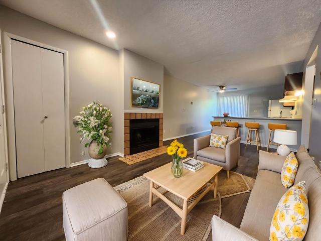 Cozy 2 Bedroom Lower Level Unit Near Fillmore & Straus Lane | 50% OFF First Month’s Rent – Limited Time Special!