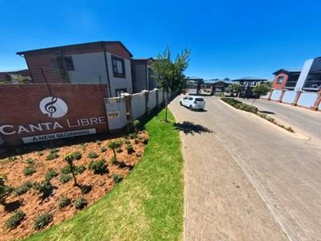cozy 2 bedroom retreat with amenties