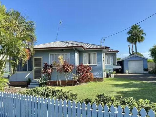 Cozy 2 BR 3 Duncraigen Street, Walkervale, QLD 4670