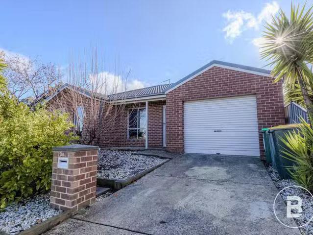 Rental! 2 BR 3A Hafey Court, Eureka, VIC 3350
