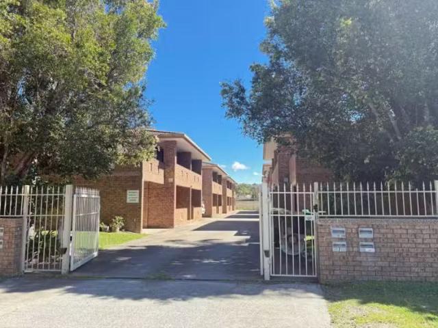 Unique 2 BR 10/58 Prince Street, COFFS HARBOUR Townhouse for r.