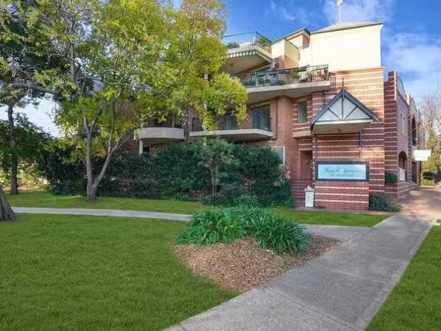 Cozy 2 BR 10/27 Crinan Street, Hurlstone Park, NSW 2193