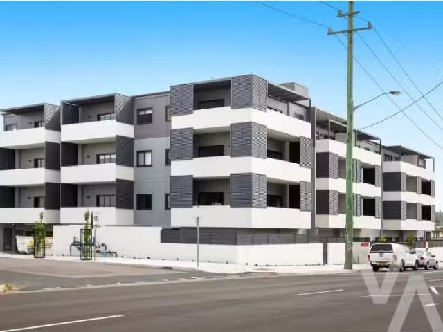 Charming 2 BR 102/67 Brunker Road, Broadmeadow Apartment for r.
