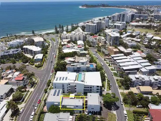 Unique 2 BR 10/37 Buderim Avenue, Mooloolaba, QLD 4557