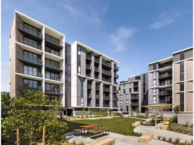 Rental! 2 BR 110/25 George Street, North Strathfield Apartment.