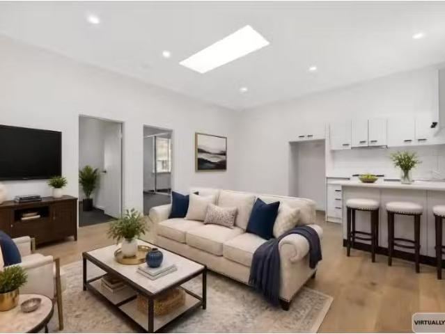Unique 2 BR 1/258 Bronte Road, Waverley Apartment for rent Li.