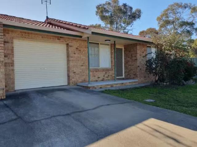 Cozy 2 BR 1/25 Willow Park Drive, KOOTINGAL House for rent Li.