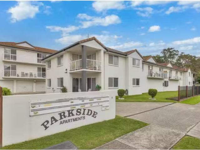 Nice 2 BR 12/6 8 Florence Street, TWEED HEADS Apartment for re.
