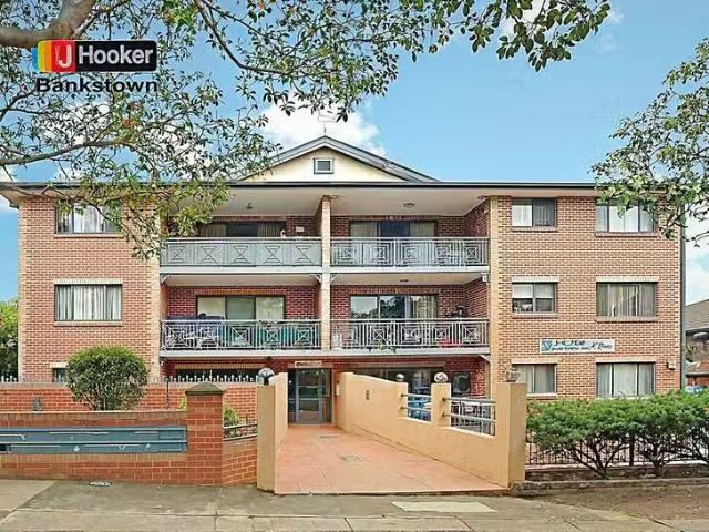 Nice 2 BR 13/51 53 Reynolds Avenue, Bankstown, NSW 2200