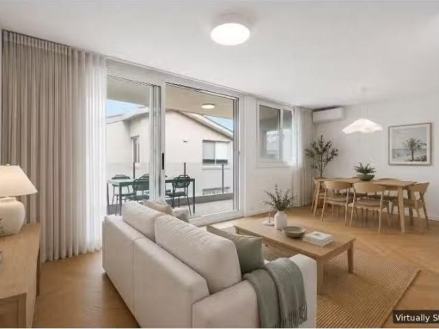 Nice 2 BR 13/3 Pacific Avenue, Tamarama Apartment for rent Li.