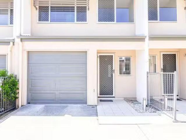 New 2 BR 14/26 Flinders Street, West Gladstone, QLD 4680