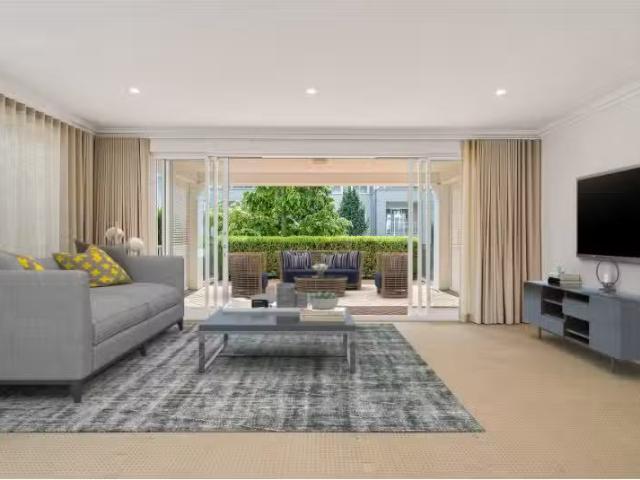 Deal! 2 BR 14/2 4 Woodlands Avenue, Breakfast Point Apartment.