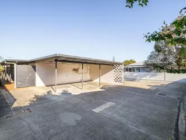 Charming 2 BR 1/54B Cremorne Road, Kedron, QLD 4031