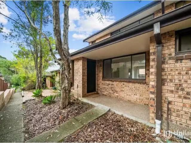 Rental! 2 BR 15/126 Crimea Road, Marsfield Townhouse for rent.