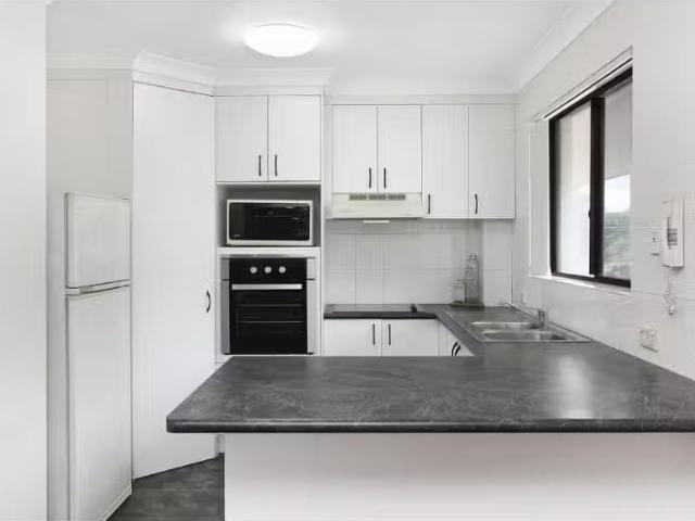 Unique 2 BR 15/3 5 Barrett St, Tweed Heads West Apartment for.