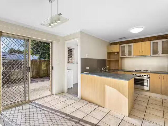 Nice 2 BR 16/886 Rochedale Road, Rochedale South, QLD 4123