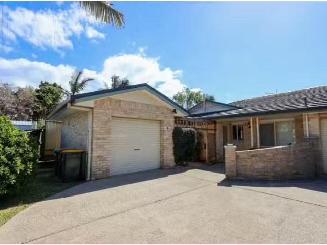 Nice 2 BR 1/6 Cocos Palm Close, BOAMBEE EAST Apartment for ren.