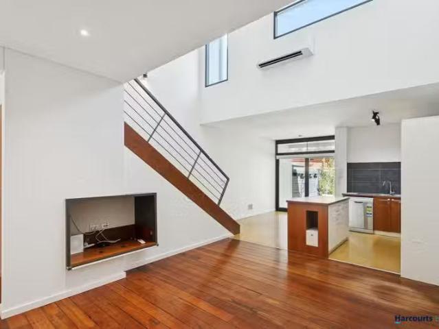 Deal! 2 BR 16C Princess Road, CRAWLEY, WA 6009 House for Rent