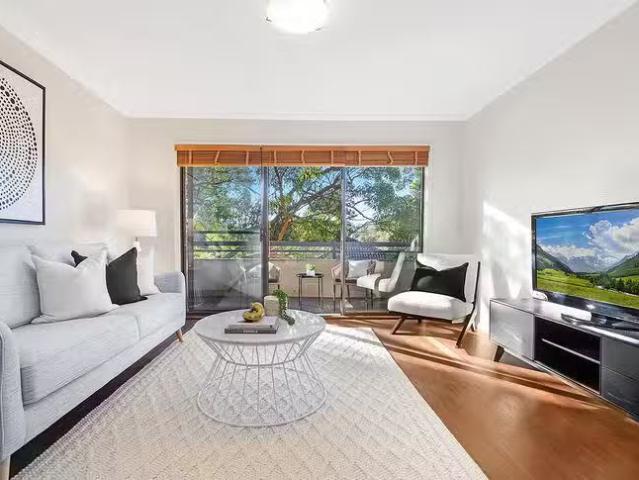 For Rent! 2 BR 19/882 Pacific Highway, Chatswood, NSW 2067