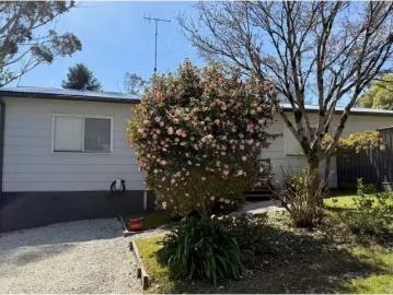 Rental! 2 BR 1 Myrtle Street, Katoomba House for rent Listed.