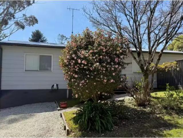 Nice 2 BR 1 Myrtle Street, Katoomba House for rent Listed by.