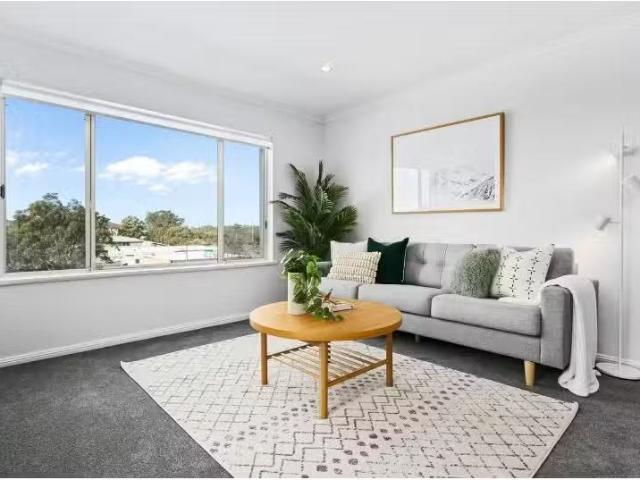 Rental! 2 BR 2/17 23 Station Street, Engadine Apartment for re.