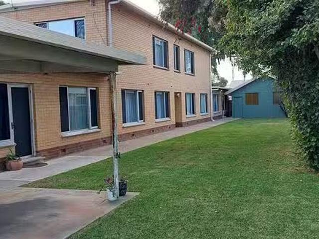 Charming 2 BR 2/18 Wilson Court, Grange, SA 5022