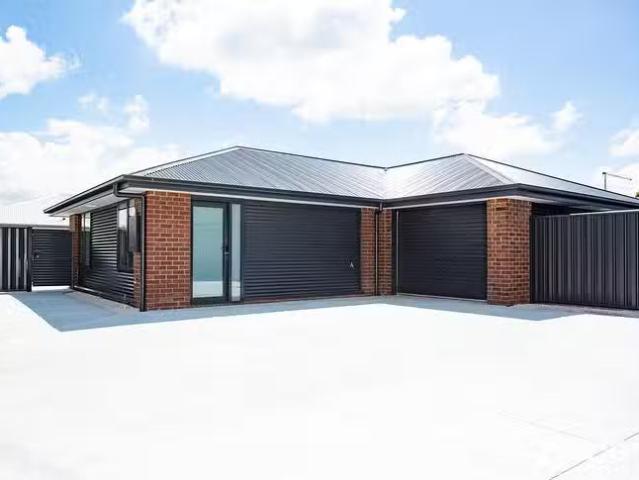 New 2 BR 2/10 Main Road, Perth, TAS 7300