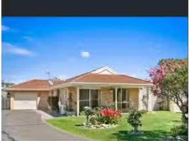 Deal! 2 BR 22 Sanderson Road, Kanahooka House for rent Listed.