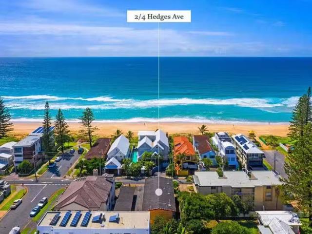 Deal! 2 BR 2/4 Hedges Avenue, Mermaid Beach, QLD 4218