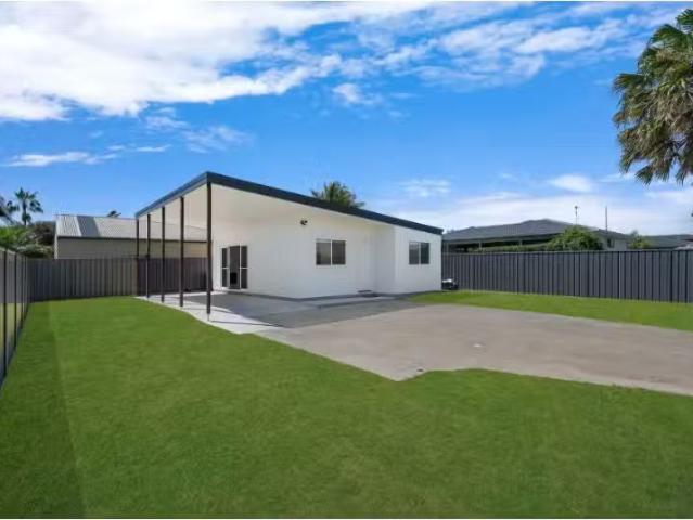 Cozy 2 BR 25 Young Street, Heddon Greta Apartment for rent Li.