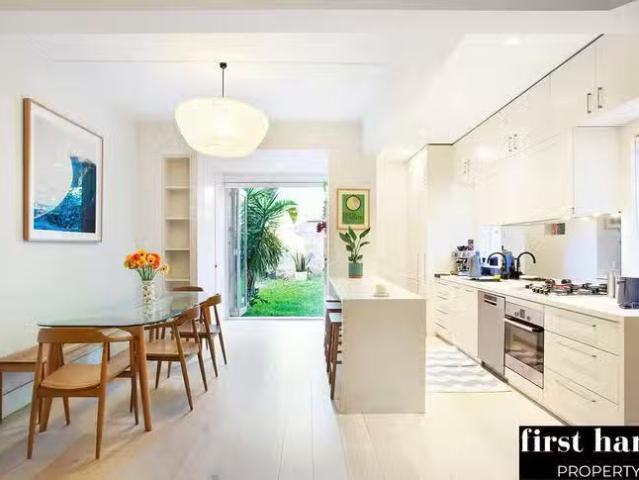 Rental! 2 BR 2/78 Glenayr Avenue, North Bondi, NSW 2026