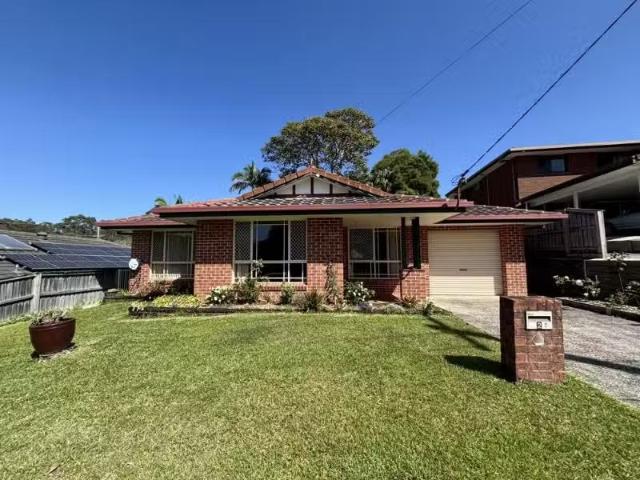 Nice 2 BR 2 Mc Gregor Close, TOORMINA House for rent Listed b.