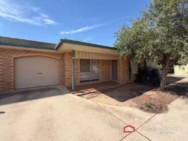 Charming 2 BR 30/160 Forsyth Street, Wagga Wagga Apartment for.