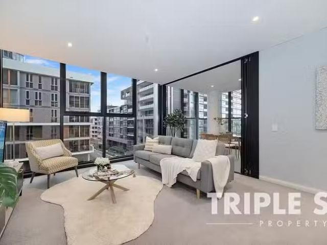 Charming 2 BR 303/1 Wentworth Place, Wentworth Point, NSW 2127