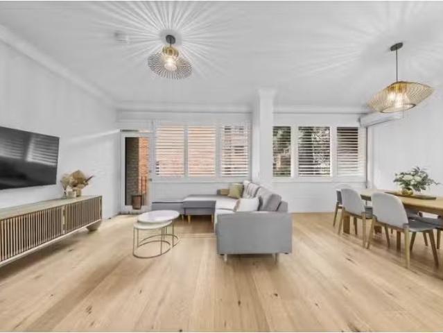 New 2 BR 3/112 Edenholme Road, Wareemba Townhouse for rent Li.