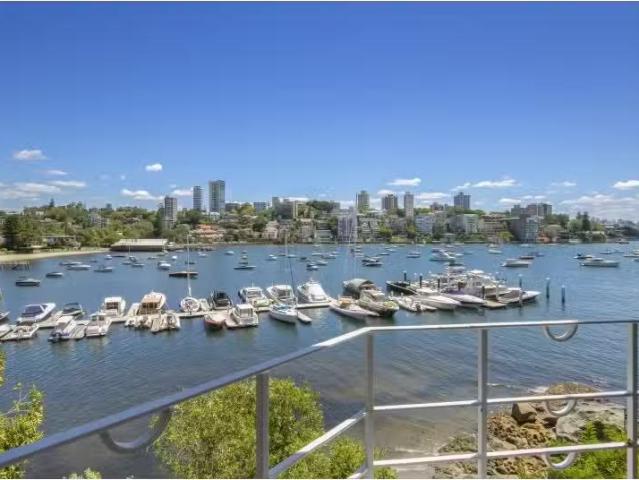Rental! 2 BR 3/13 Gladswood Gardens, DOUBLE BAY Apartment for.
