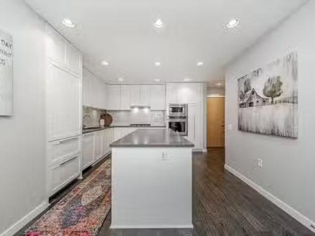 Unique 2 BR 3873 Cates Landing Way, North Vancouver, BC, V7G 0.