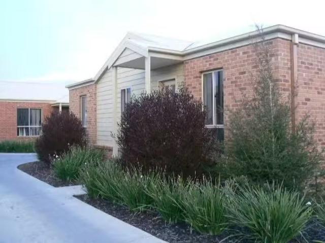 Nice 2 BR 4/140 Bowen Street, Echuca Apartment for rent Liste.
