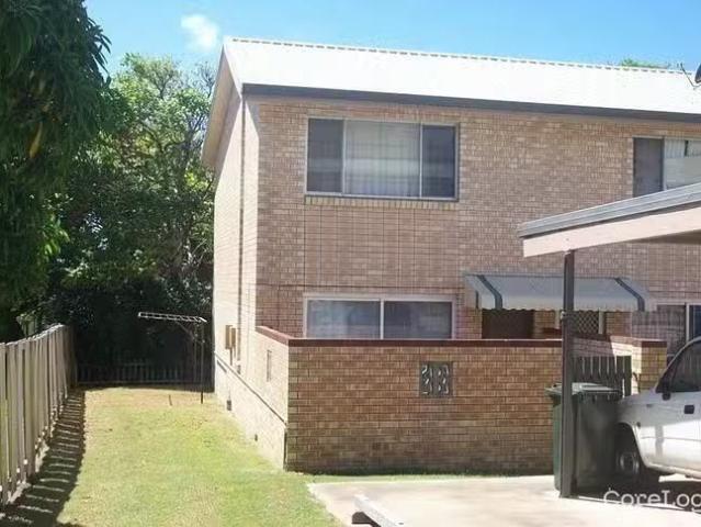 Charming 2 BR 4/194 Auckland Street, South Gladstone, QLD 4680