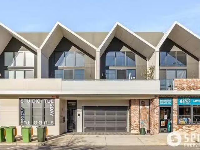 Deal! 2 BR 4/240 South Terrace, South Fremantle, WA 6162