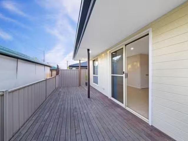Charming 2 BR 44A Dunalban Avenue, Woy Woy, NSW 2256