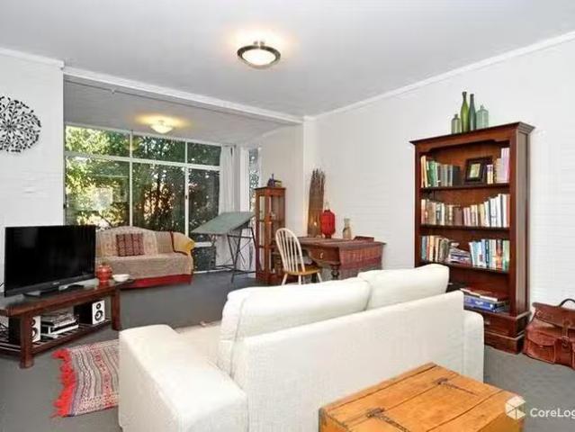 Unique 2 BR 4/57 Bay View Terrace, Claremont, WA 6010