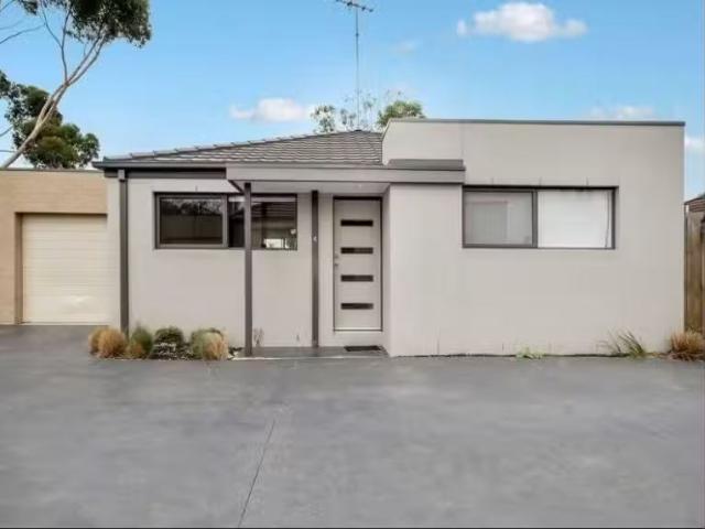 Deal! 2 BR 4/5 Haven Court, Norlane, VIC 3214 Unit for Rent